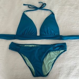 Victoria’s Secret Bikini in blue size Medium